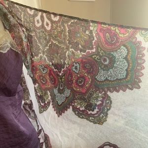 Woven Heart Other - Beautiful Cream & Purple Kimono Woven Heart Other - Beautiful Cream & Purple Kimono